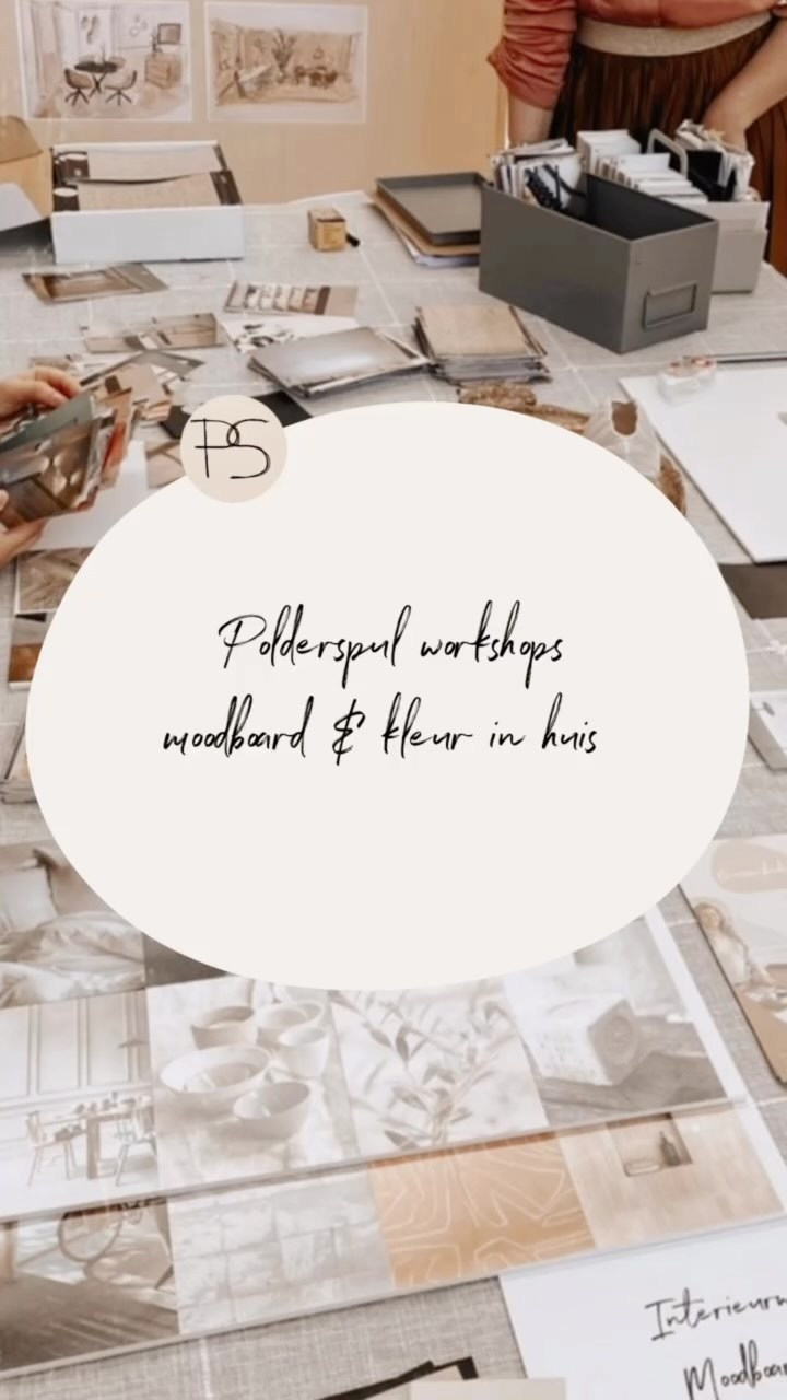 Tijdens deze workshop van 2,5 uur ga jij onder begeleiding van Polderspul Interieuradvies een persoonlijke moodboard en unieke kleurwaaier samenstellen. Een moodboard dat is een van de eerste stappen die ik neem bij een interieuradvies. Een moodboard omschrijft in beeld veel meer dan je in woorden kunt uitdrukken. Tijdens de workshop maak je het moodboard op gevoel en de vertaalslag naar beeld. Naast dat het gewoon gezellig en inspirerend is om aan deze workshop deel te nemen, geeft het je ook energie en inspiratie om van je huis een sfeervol thuis te maken. Als de moodboard gemaakt is kun je hem ook makkelijk mee naar woonwinkels nemen of aan je partner laten zien. Dan weten zij ook welke sfeer het gaat worden. Na het moodboard gaan we verder met een persoonlijke kleurwaaier, ik geef je uitleg over de werking van kleur in de ruimte en kijken welke kleuren het beste bij elkaar passen. Deze persoonlijke kleurwaaier kun je gebruiken voor muurverf, accessoires of interieur items. Het moodboard en kleurwaaier worden het uitgangspunt van jouw interieur. #interieur #workshop #8juni #29:30-22:00. #oss #moodboard