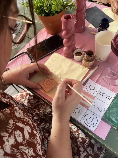 Mini Tegel Workshop Kreadoe zondag 26 Oktober Tijd: 13:30 tot 14:00 workshopplein G2 - Afbeelding 2